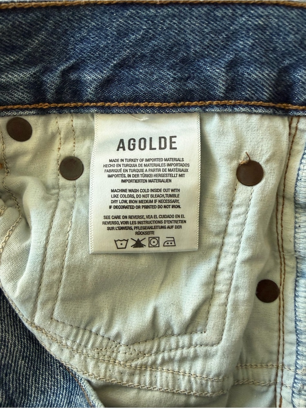 AGOLDE Parker Shorts 26 - Picture 6 of 7